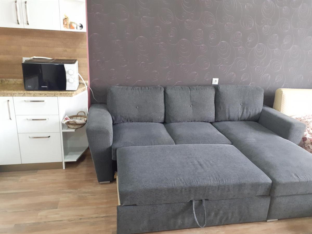 Apartment With Black Sea View Batumi Bagian luar foto